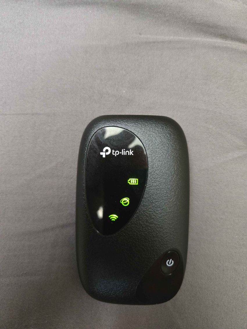 TP LINK M7000